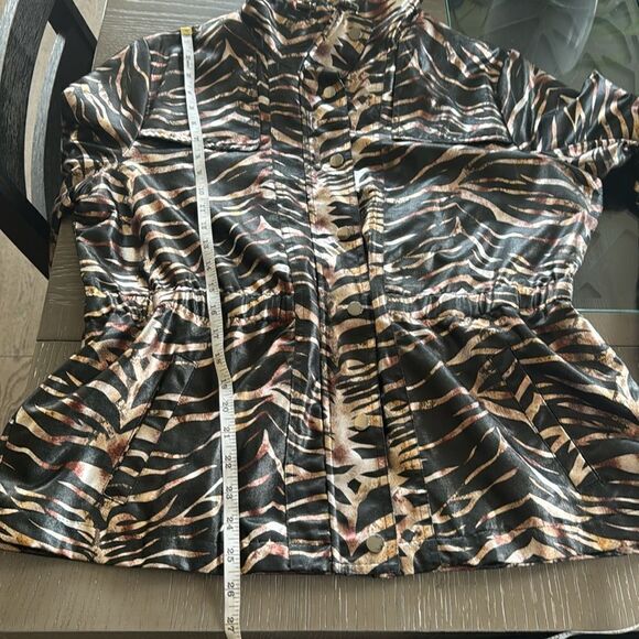 Erin London Women’s Cotton Blend Zebra Print Metallic Front Zip Up & Snap Size L - Picture 7 of 14